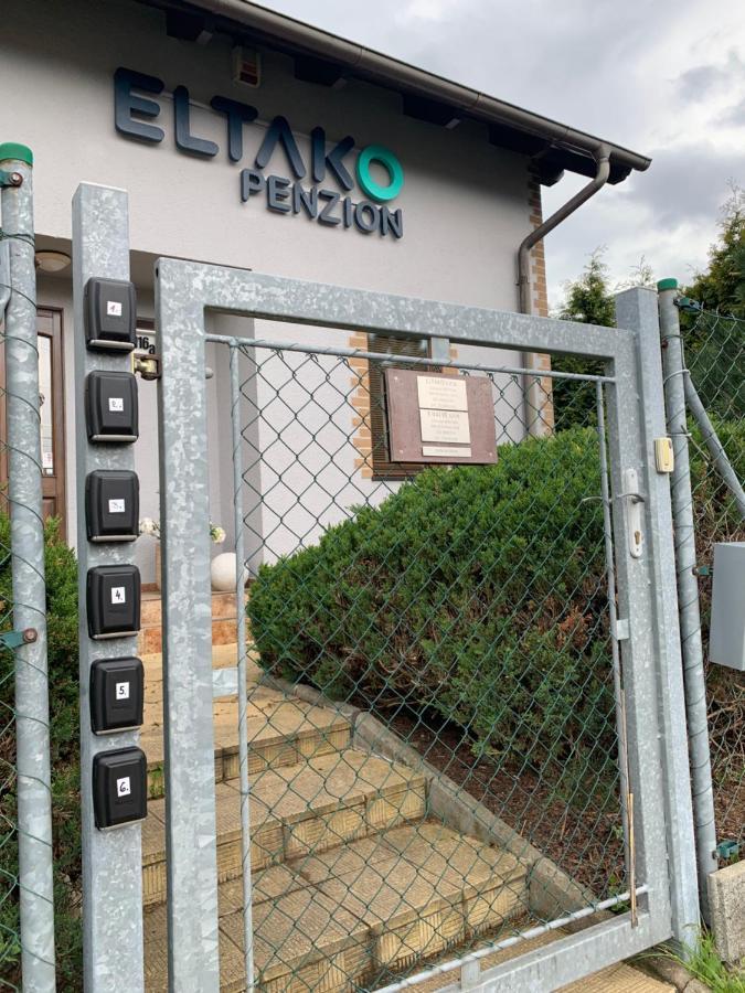 Eltako Penzion Karlovy Vary Bagian luar foto